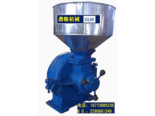 30型磨片式粉碎機(jī)、磨粉機(jī)磨粉機(jī)，磨片式，產(chǎn)量達(dá)1000公斤時(shí),粗細(xì)可調(diào)